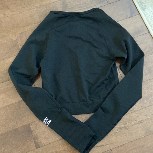 Pink active top long sleeve - Picture 2 of 5